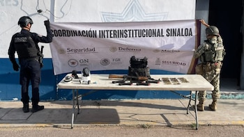 Hallan arma larga, cartuchos y cámaras irregulares durante operativo en Novolato, Sinaloa