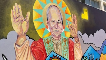 Un mural dedicado al Papa