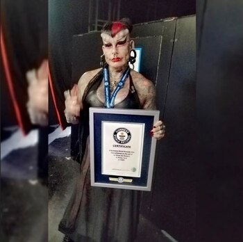 María José Cristerna, conocida como