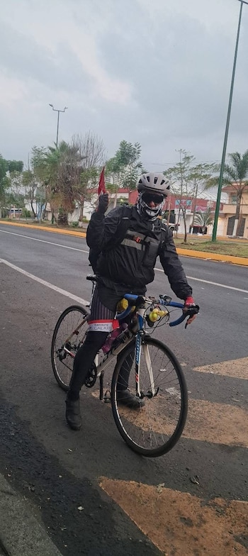 El viaje de Zarco está planeado para culminar el 2 de mayo, tras casi dos semanas de esfuerzo y solidaridad comunitaria. (Facebook/ Rafael Zarco)