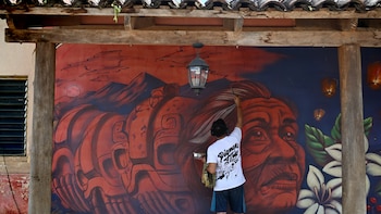 Murales urbanos que dan otra cara a El Salvador