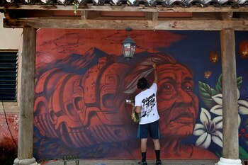Murales artísticos urbanos que dan otra cara a El Salvador