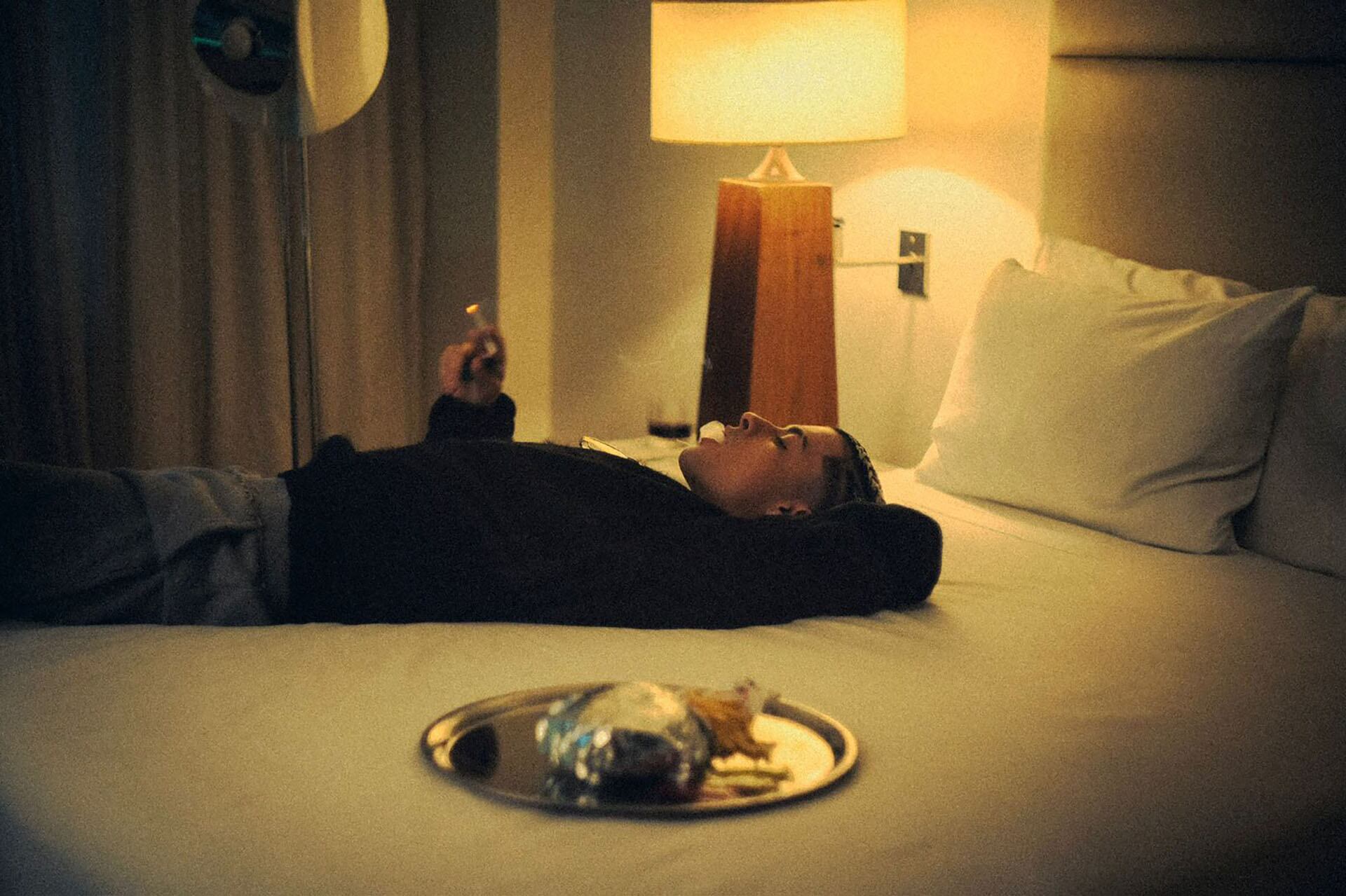 Trueno reivindica las raíces nativas y el idioma español en el hip hop, alejándose de los estereotipos del género