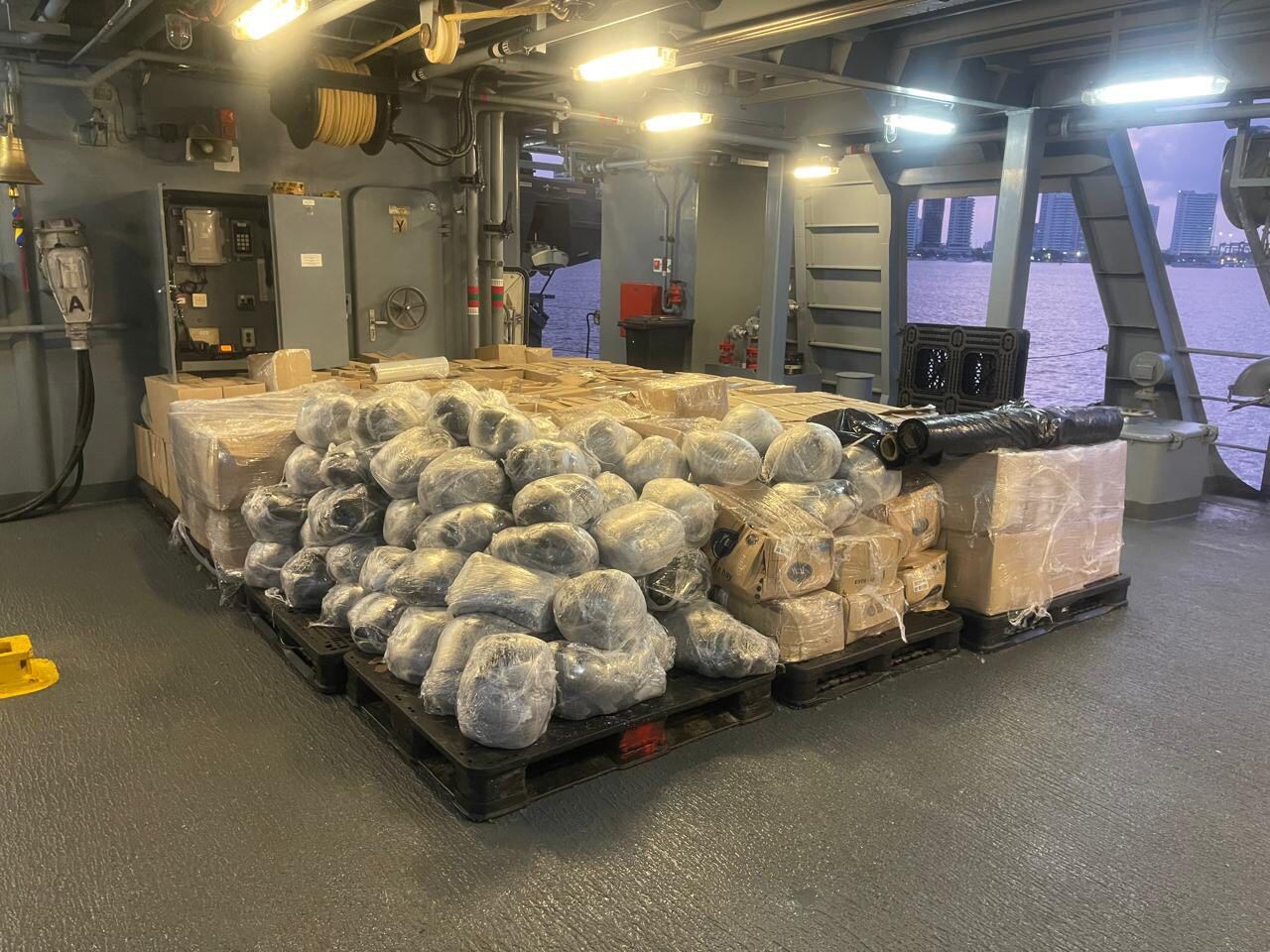 Colombia envió a Cuba 240 toneladas de ayuda humanitaria a Cuba tras paso del huracán Melissa