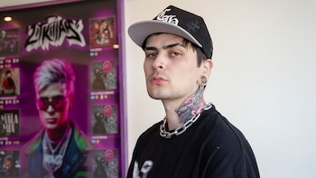 Lit Killah mostró por primera vez la casa en la que se crió: "Parece una cárcel, pero esa era mi pieza"