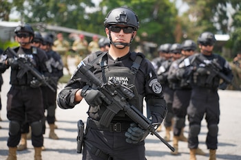 Delegaciones de El Salvador, Estados Unidos, Guatemala, Honduras, Belice, Costa Rica y República Dominicana participaron en entrenamientos conjuntos de CENTAM GUARDIAN 2026. (Foto: Ministerio de Justicia y Seguridad)