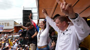 Una inhabilitada María Corina Machado