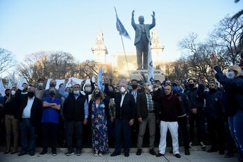 Duhalde, Barrionuevo, Acuña, Moreno y