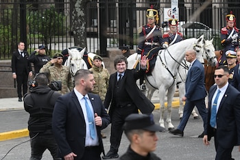 El Presidente Milei participa del Tedeum en la Catedral de Buenos Aires por el 9 de Julio