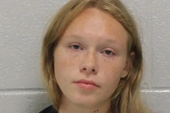 La menor de 17 años