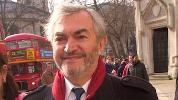 Monty Norman, compositor y cantante