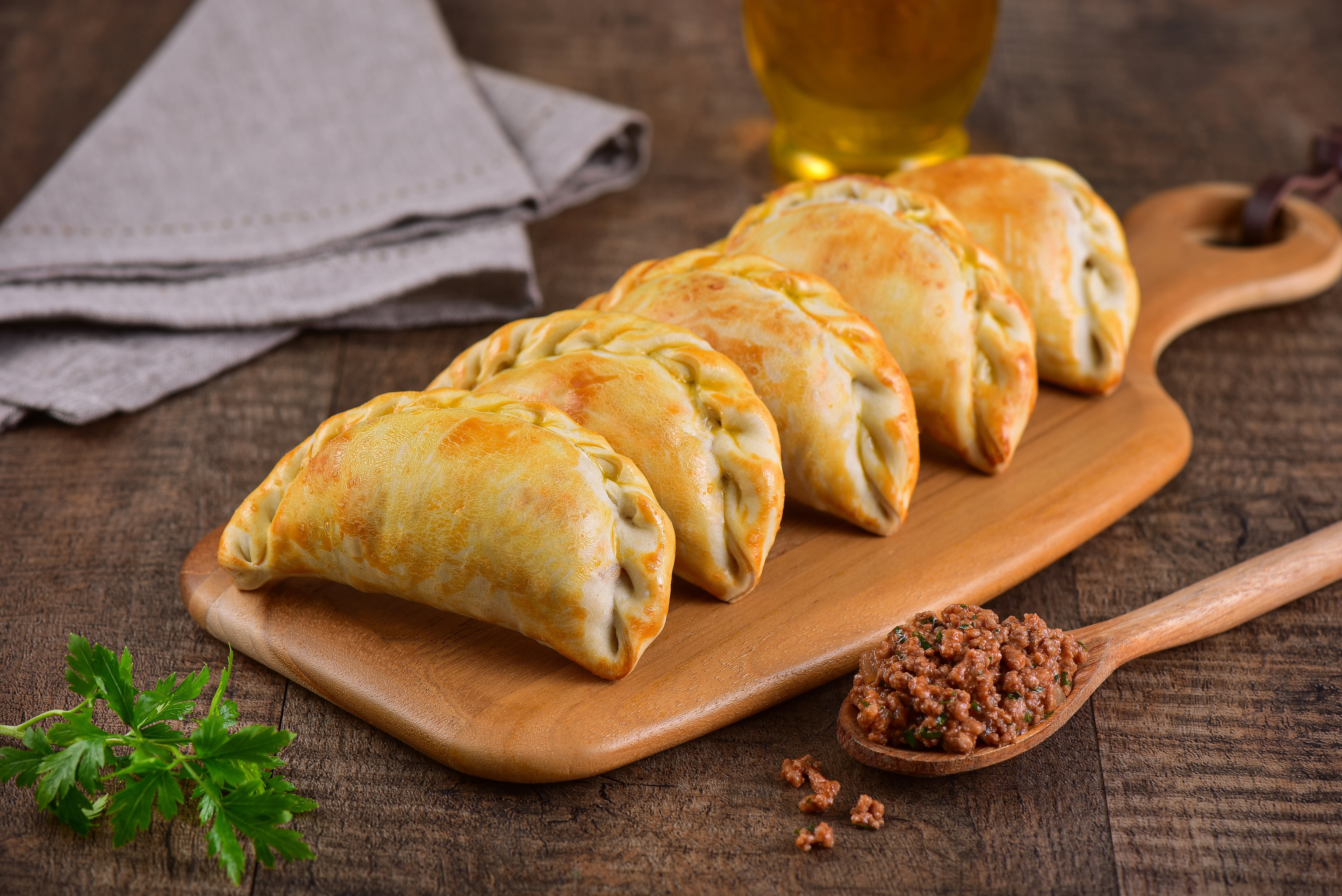 Empanadillas de carne (Adobe Stock).