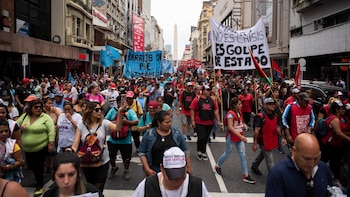 (Adrián Escandar)
