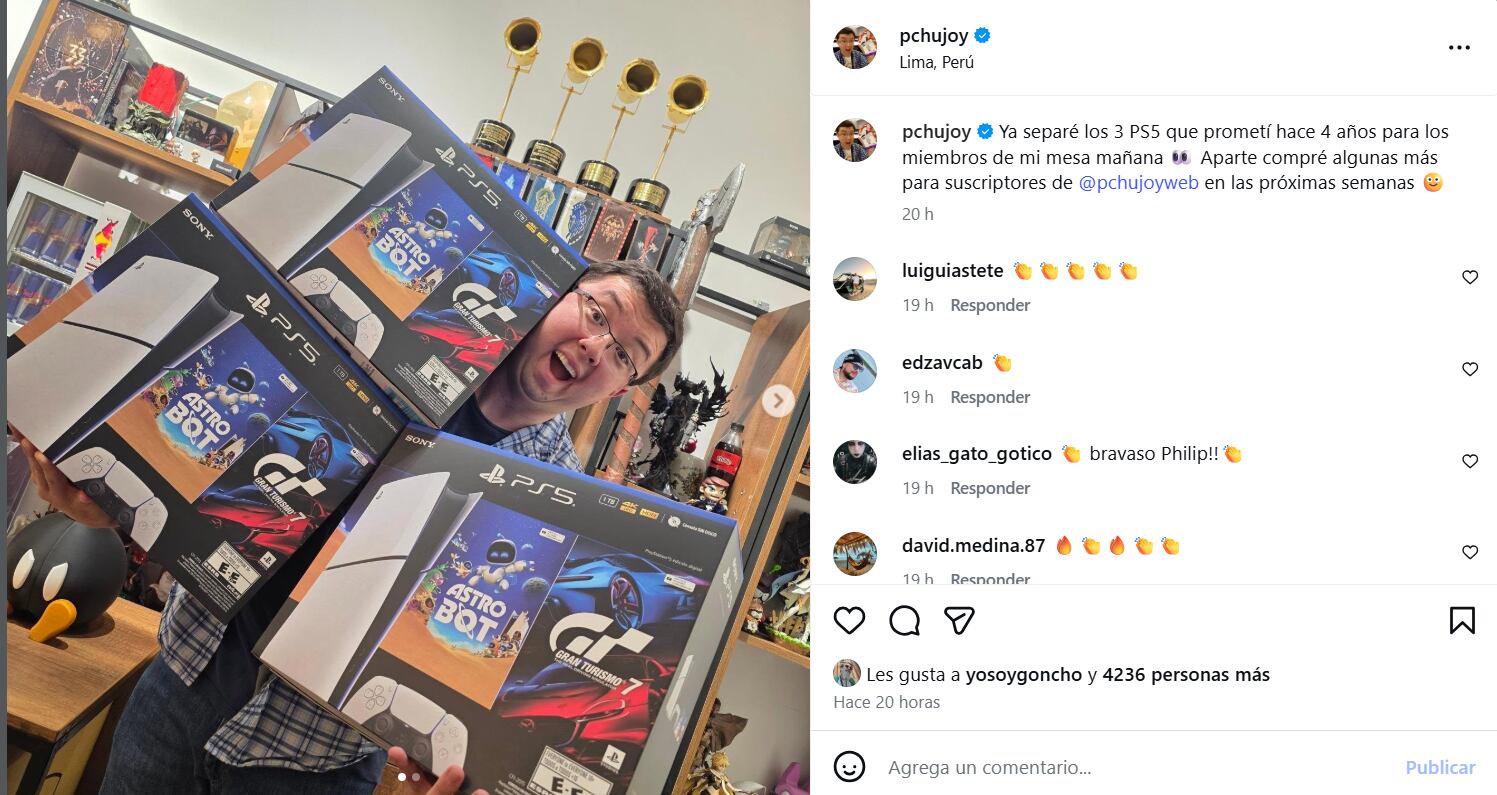 Phillip Chu Joy, conocido influencer de videojuegos, sorprendió al regalar consolas PlayStation 5 a los miembros de la mesa donde ejerció su voto en las elecciones.