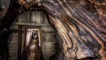 La mina de sal de Austria donde los nazis escondieron obras de arte robadas: en funcionamiento desde el siglo XII y una visita obligatoria