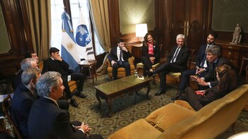 La charla entre los gobernadores