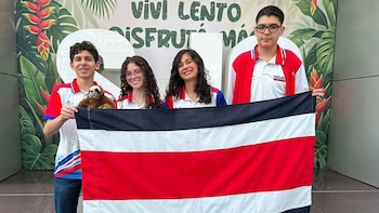 Cuatro estudiantes costarricenses representarán al país en la Olimpiada Internacional de Química en Uzbekistán