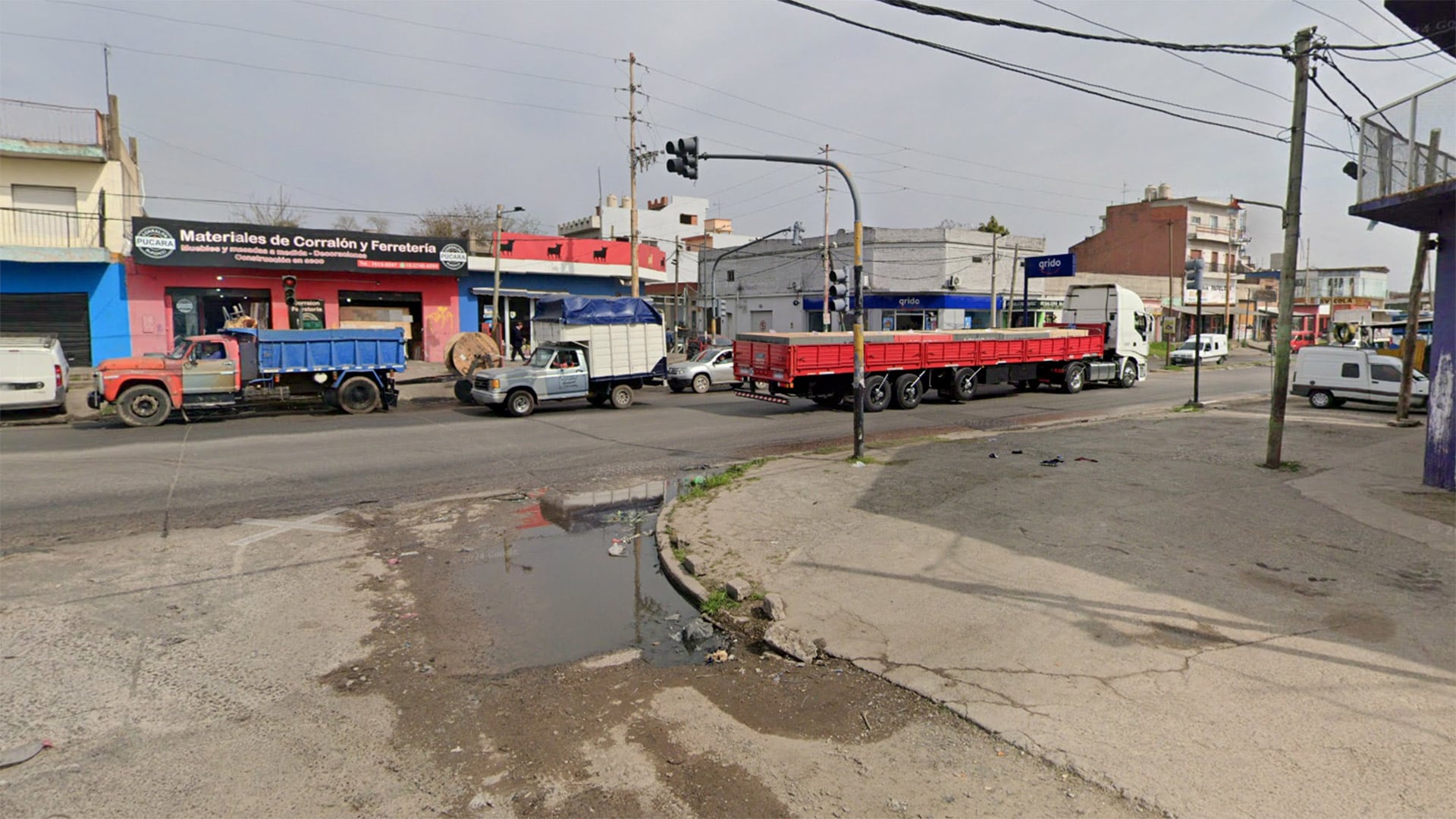 El oficial prestaba servicio en la Comisaría Vecinal 12C y actuó al identificar el intento de robo armado