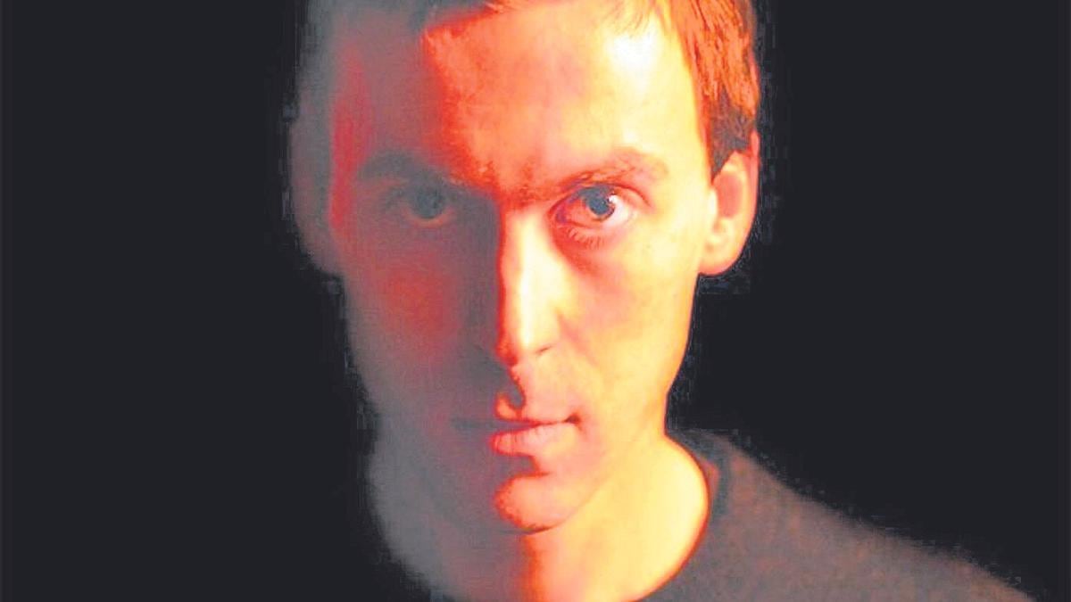 Nick Land, filósofo inglés: “No hay verdad que no sea una guerra contra la teología”