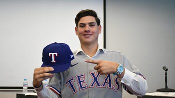 ¡Otro mexicano a la MLB!