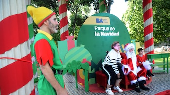 Mediante una inscripción previa con