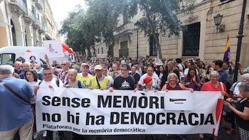 El TC admite el recurso del Gobierno central a la derogación de la ley de memoria de Baleares y acuerda su suspensión