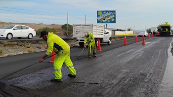 El programa MegaBachetón 2026 repara más de 45 mil baches, informa la SICT