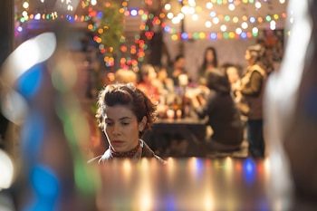 El filme narra la historia de Nora, una mujer enfrentando la crisis de los 40, explorando la transformación personal y las expectativas de la vida. (Foto cortesía: Barraca Producciones)