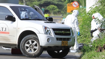 Asesinaron a una pareja en un ataque a su finca en Suesca, Cundinamarca: trataron de huir y murieron en plena vía