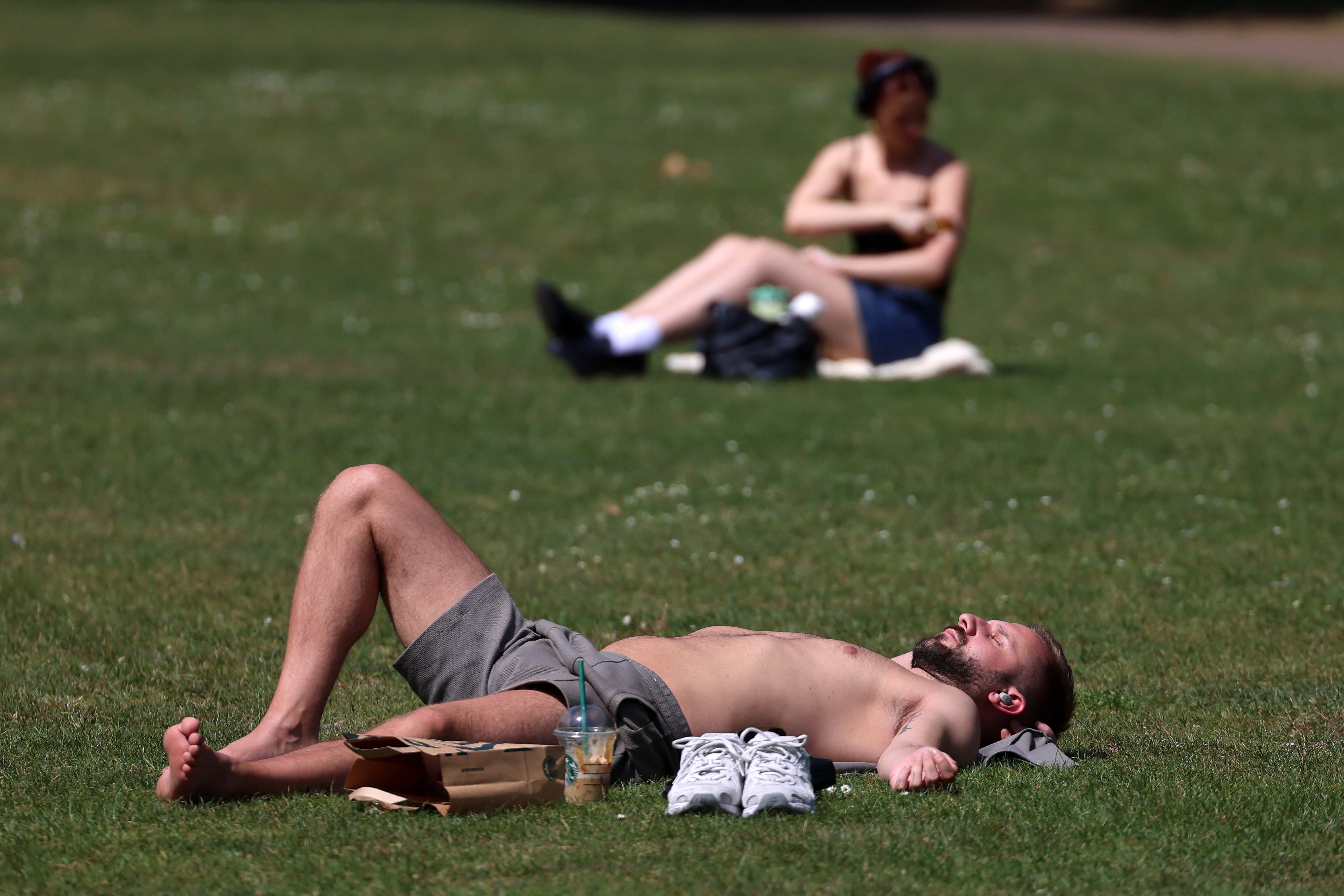 Cuatro regiones inglesas y Londres, en alerta amarilla por ola de calor de hasta 33 grados
EFE/EPA/ANDY RAIN