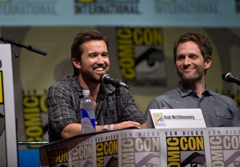 En la imagen, los actores