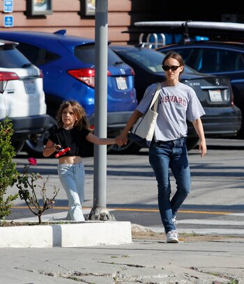 Natalie Portman fue fotografiada mientras