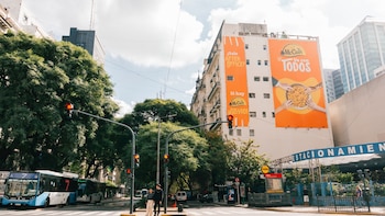 La campaña de McCain reúne