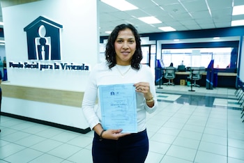 Fondo Social para la Vivienda, El Salvador, Michelle Sol