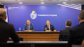 Uruguay presentó medidas para dejar