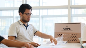 Lima Metropolitana y el Callao dispondrán de 2.260 centros de votación para las elecciones generales del 12 de abril, la mayoría ubicados en instituciones educativas y universidades - Créditos: ONPE.