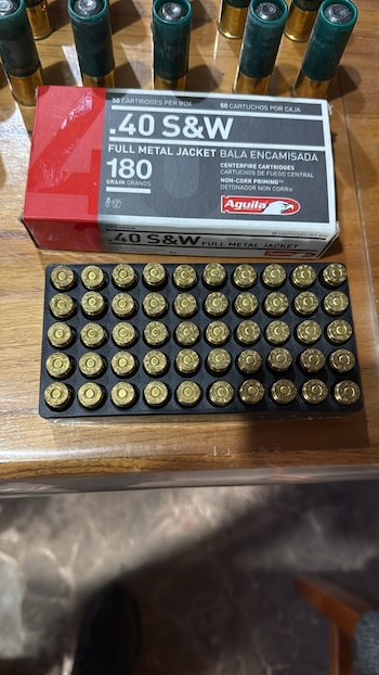 Ocho detenidos por un homicidio y una entradera