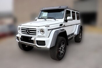 Camioneta Mercedes Benz modelo 2018