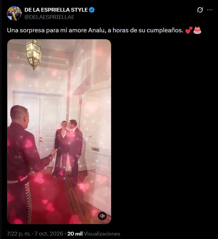 Abelardo de la Espriella celebró de manera anticipada el cumpleaños número 39 de la primera dama Ana Lucía Pineda con una serenata de mariachis - crédito @DELAESPRIELLAE / X