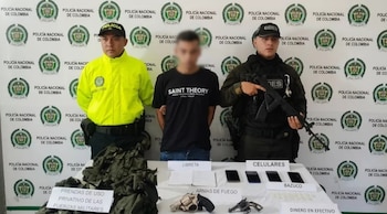 La Policía capturó en flagrancia a alias El Bochi durante cinco allanamientos realizados en El Espinal. (Policía Tolima)