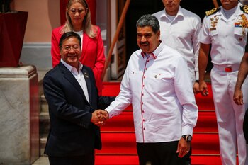 Maduro junto al boliviano Luis