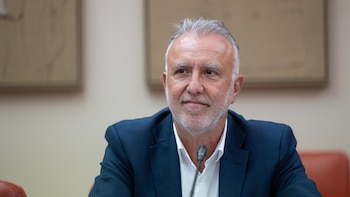 El Gobierno avisa de que habrá menores en Ceuta a quienes se les concederá asilo y que no podrán ser reagrupados con sus familias