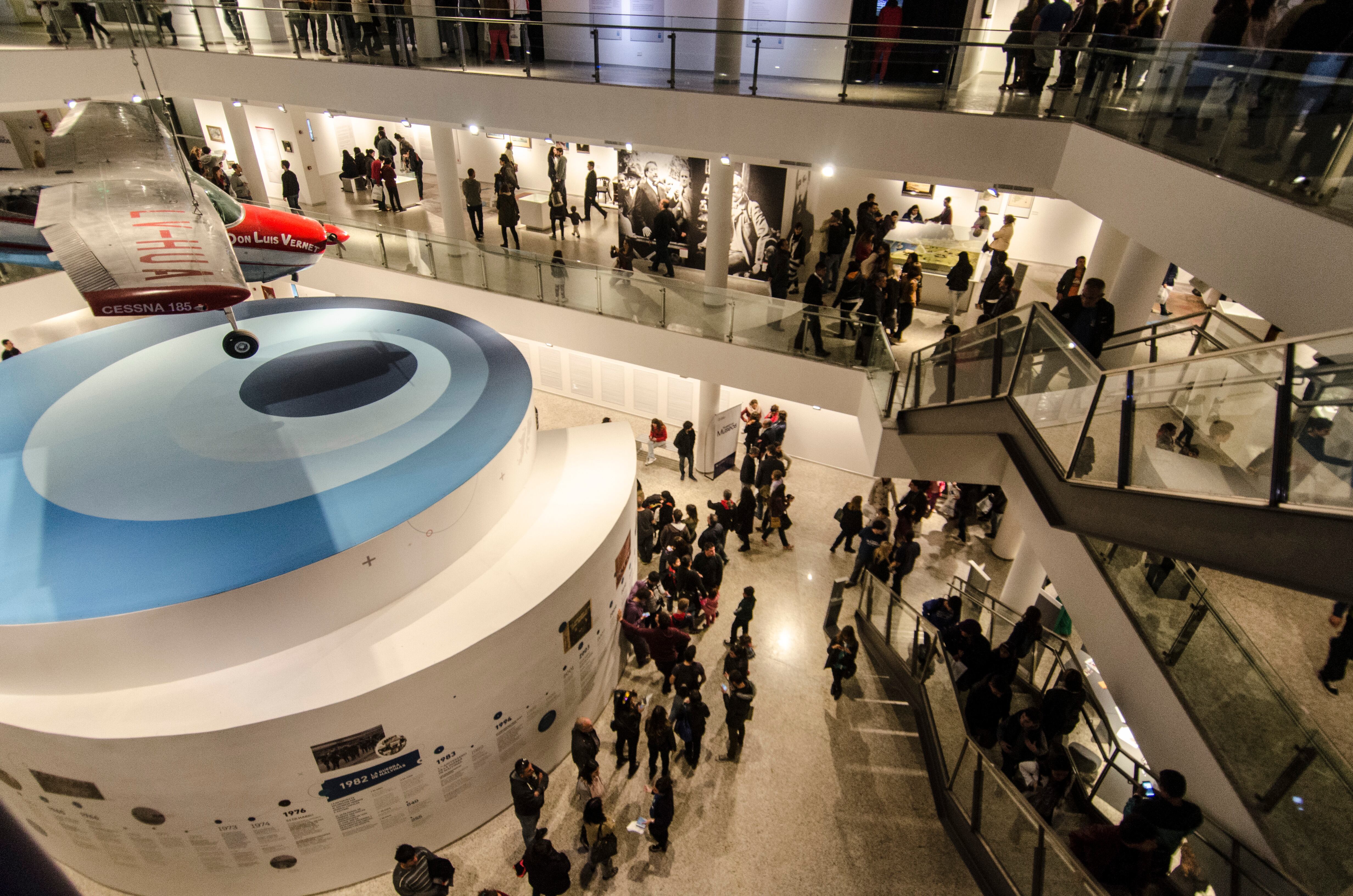 El museo exhibe objetos personales de soldados y civiles, revelando la falta de preparación y las dificultades logísticas de la Guerra de Malvinas Foto: Romina Santarelli / Ministerio de Cultura de la Nación.