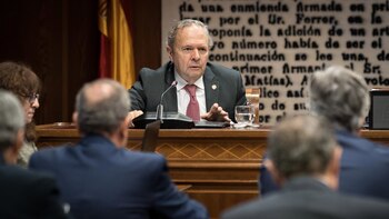 Exvicerrector de la UCM se