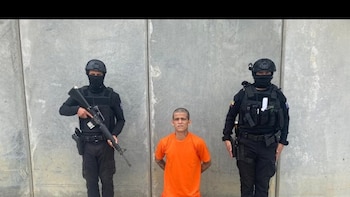 Capturaron a un adolescente acusado de brutales asesinatos en Ecuador: mataba y descuartizaba a sus víctimas
