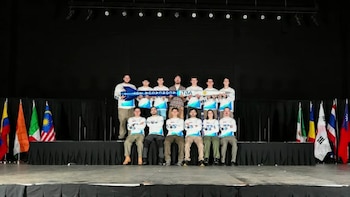 Estudiantes del ITBA ganaron la competencia universitaria de cohetería más importante del mundo en Texas