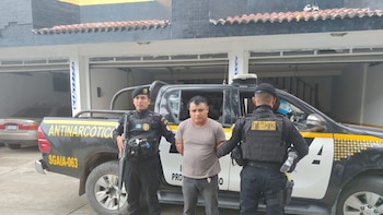 Detuvieron a un guatemalteco en México acusado de traficar armas en Chiapas y lo entregaron a Guatemala