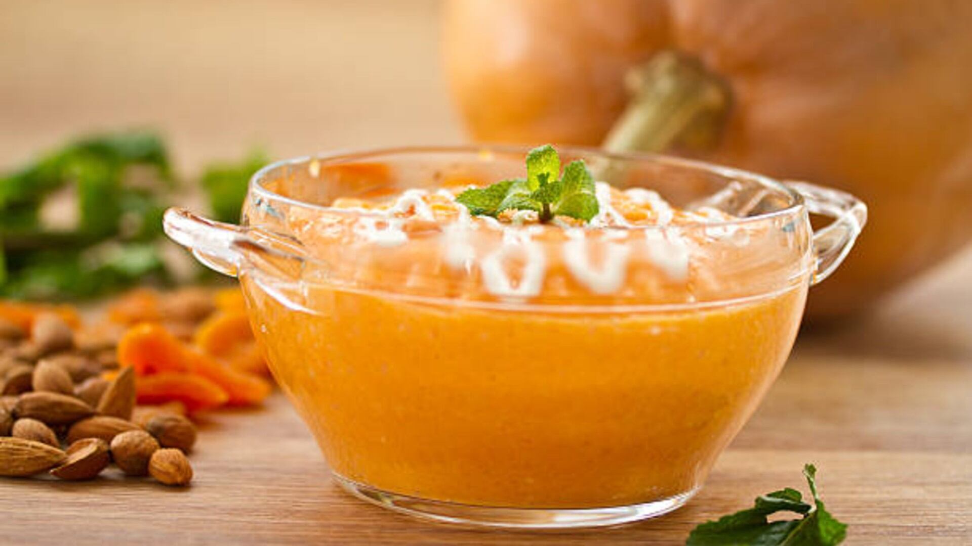 Cómo preparar una deliciosa crema de calabaza, ideal para cuando hace frío
