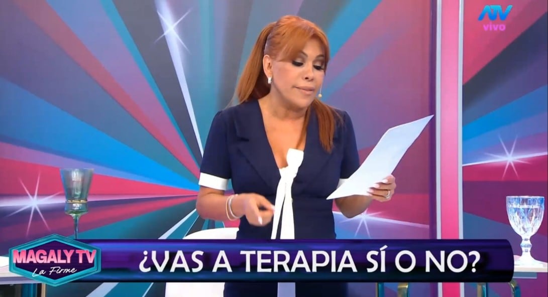 Magaly Medina le responde a Jefferson Farfán y muestra resolución judicial: “No ha cumplido con sus terapias”. Captura: Magaly TV La Firme.