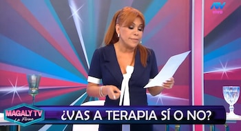 Magaly Medina le responde a Jefferson Farfán y muestra resolución judicial: “No ha cumplido con sus terapias”. Captura: Magaly TV La Firme.